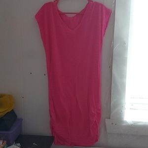 Robe sur costume de bain